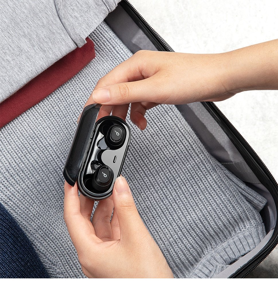 Sweatproof Noise Isolation Wireless Earphones with Bluetooth 5.0