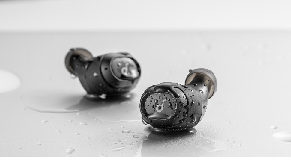 Sweatproof Noise Isolation Wireless Earphones with Bluetooth 5.0