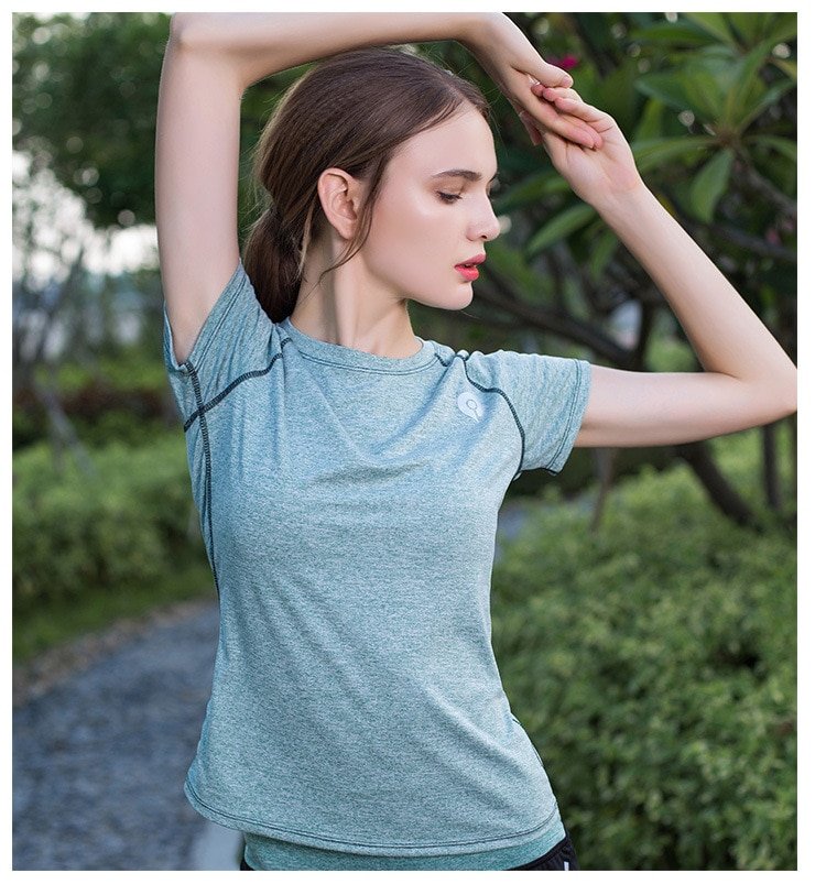 Women's Breathable Sports Clothing Set